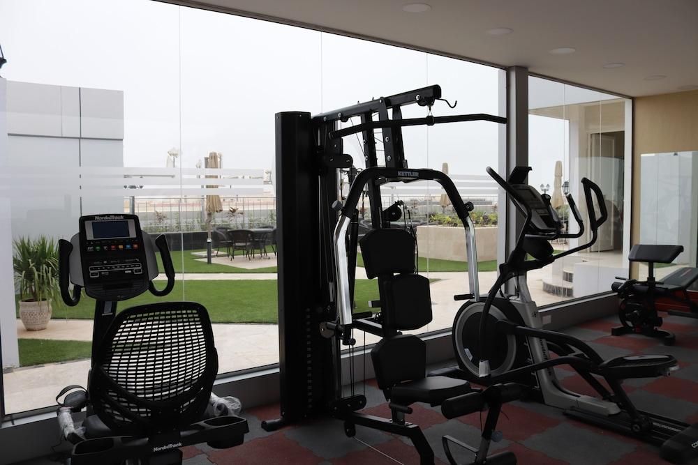 Al Dyafa Hotel Suites Szalála Kültér fotó