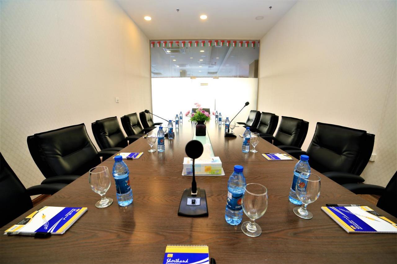 Al Dyafa Hotel Suites Szalála Kültér fotó