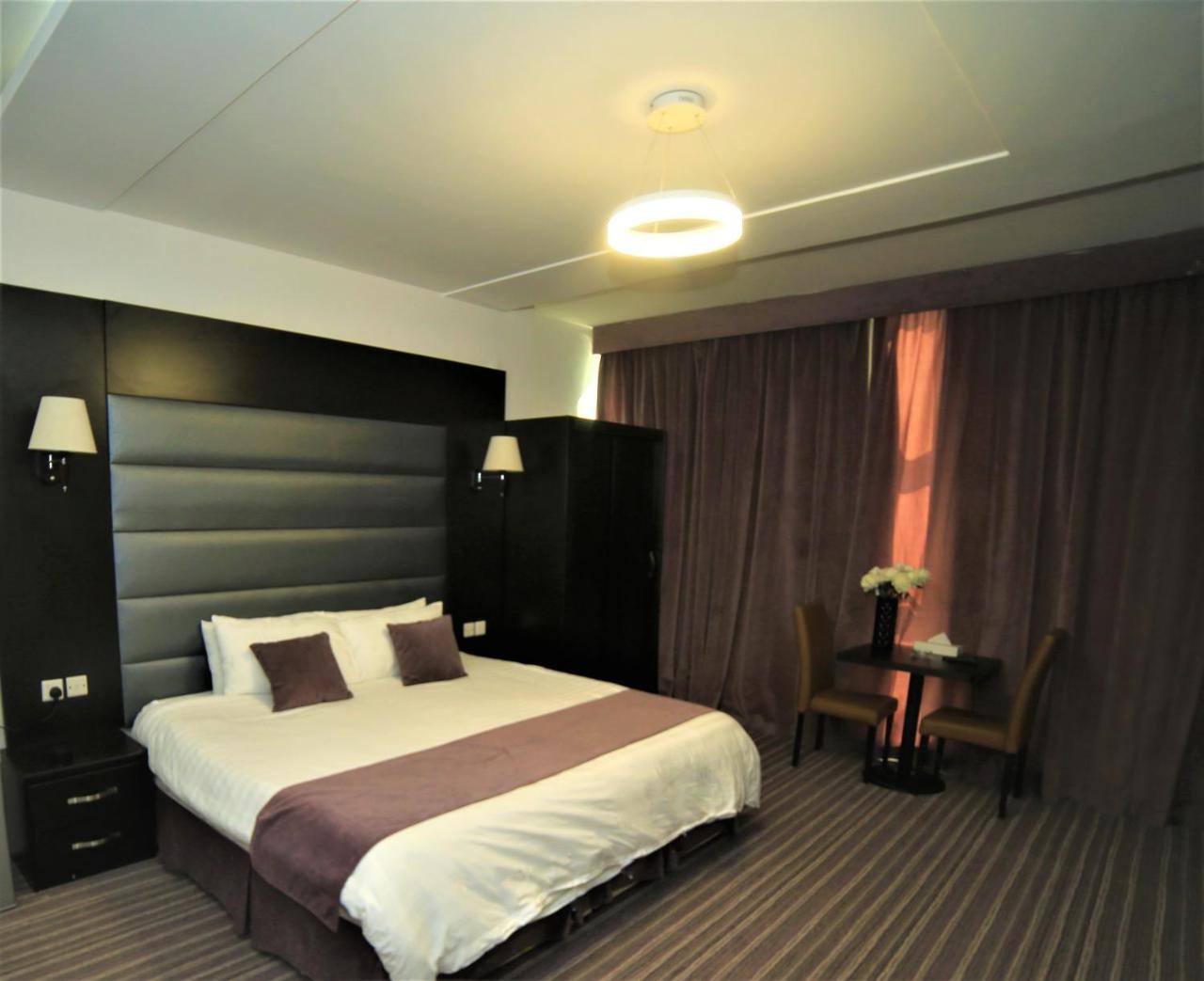 Al Dyafa Hotel Suites Szalála Kültér fotó