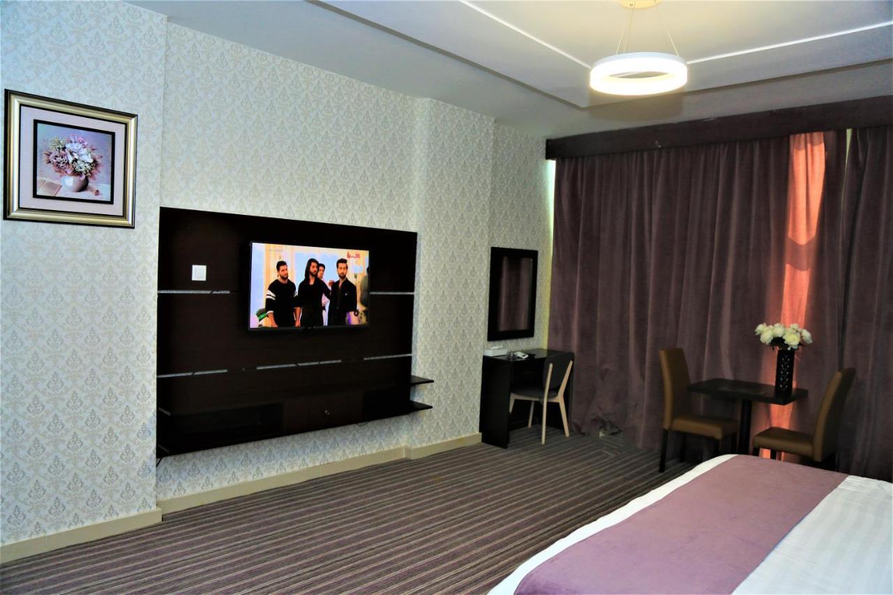 Al Dyafa Hotel Suites Szalála Kültér fotó